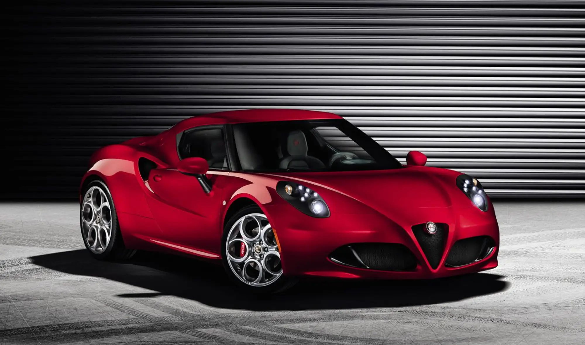 Alfa Romeo 4C - 3