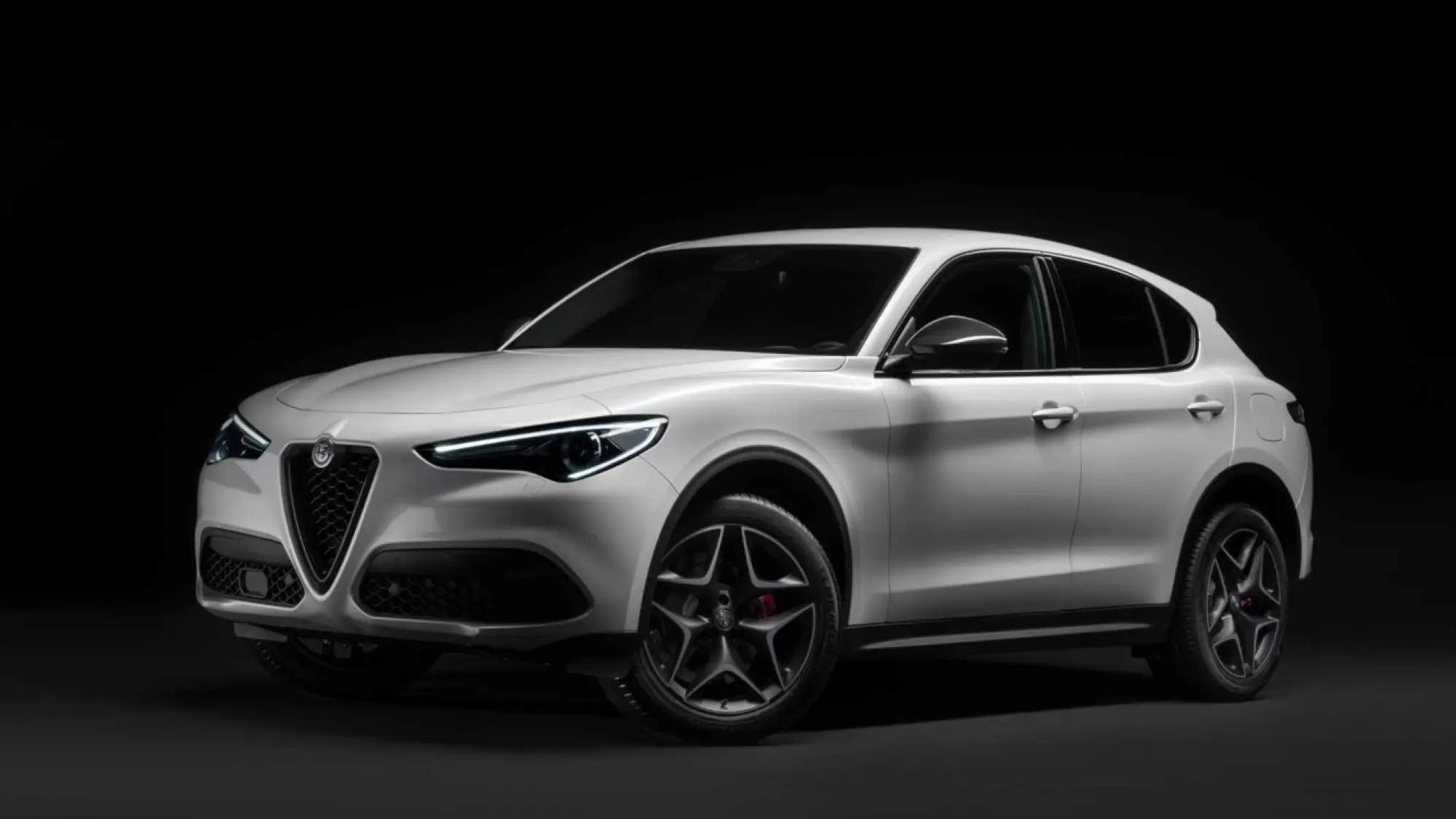 Alfa Romeo al salone di ginevra 2019 - 3