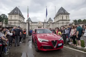 Alfa Romeo e Jeep - Supercar Night Parade 2018