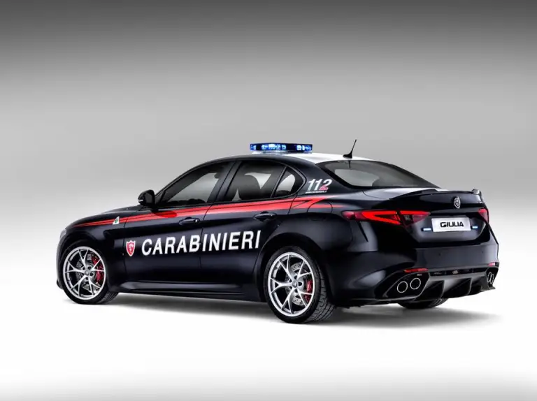 Alfa Romeo Giulia Carabinieri - 4