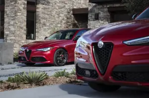 Alfa Romeo Giulia e Stelvio Nero Edizione