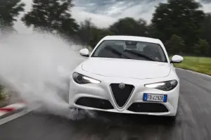 Alfa Romeo Giulia e Stelvio - tecnica - 62