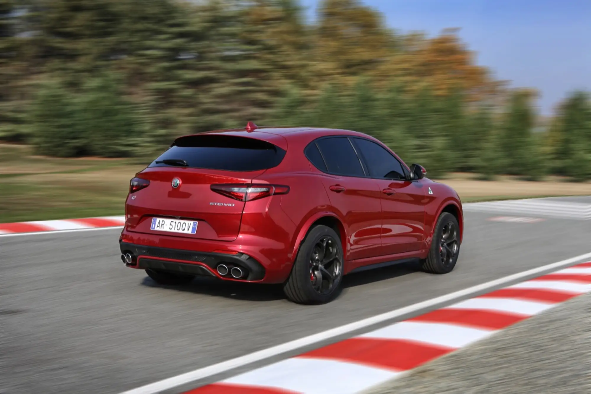 Alfa Romeo Giulia e Stelvio - tecnica - 93