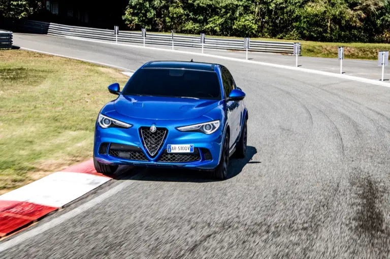 Alfa Romeo Giulia e Stelvio - tecnica - 101