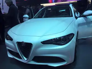 Alfa Romeo Giulia Foto Live - Salone di Ginevra 2016