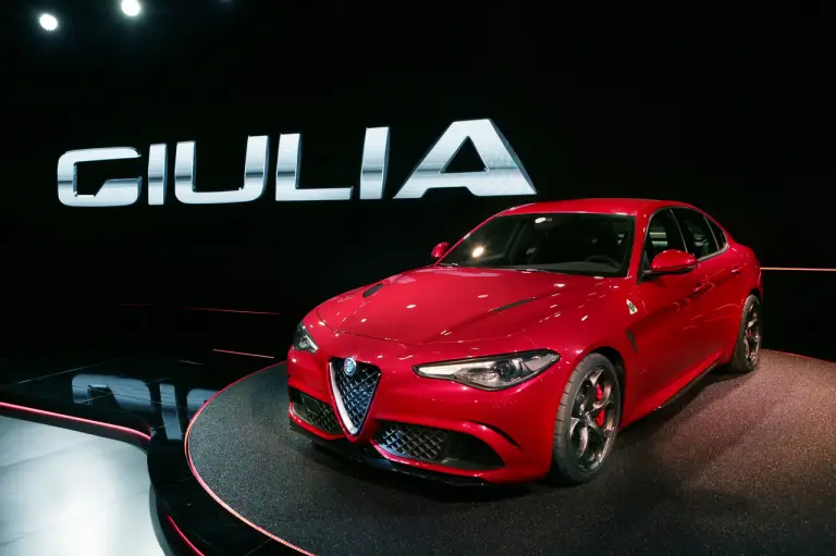 Alfa Romeo Giulia - Foto Ufficiali - 10