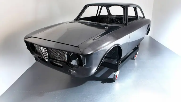 Alfa Romeo Giulia GTA-R 300 - 5