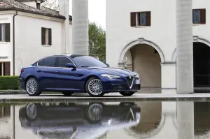 Alfa Romeo Giulia - nuova galleria del modello tradizionale