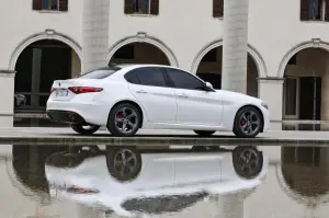 Alfa Romeo Giulia - nuova galleria del modello tradizionale - 32