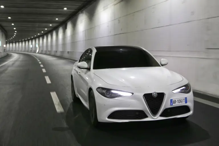 Alfa Romeo Giulia - nuova galleria luglio 2016 - 5