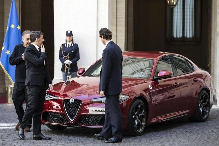 Alfa Romeo Giulia - Palazzo Chigi e Quirinale