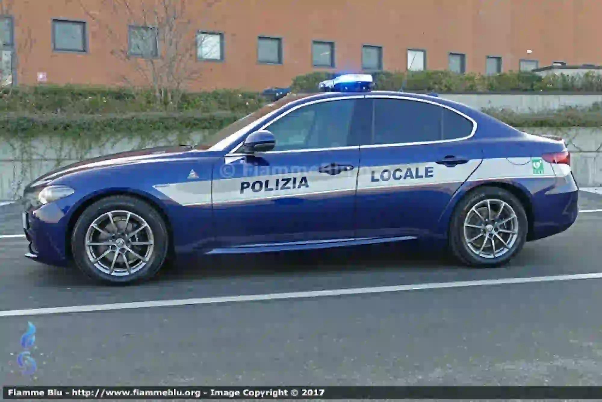 Alfa Romeo Giulia Polizia Locale Bardolino - 2