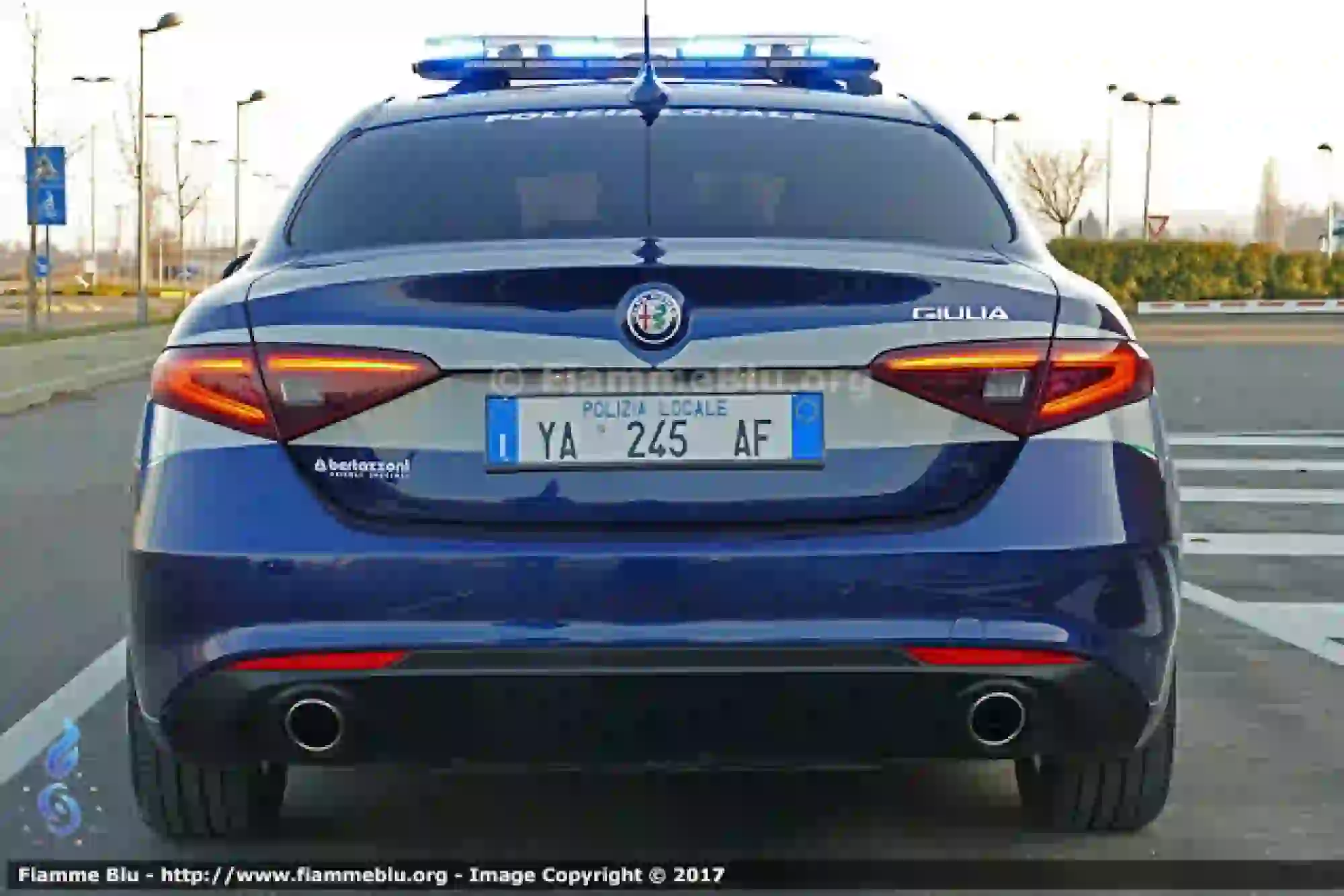 Alfa Romeo Giulia Polizia Locale Bardolino - 4