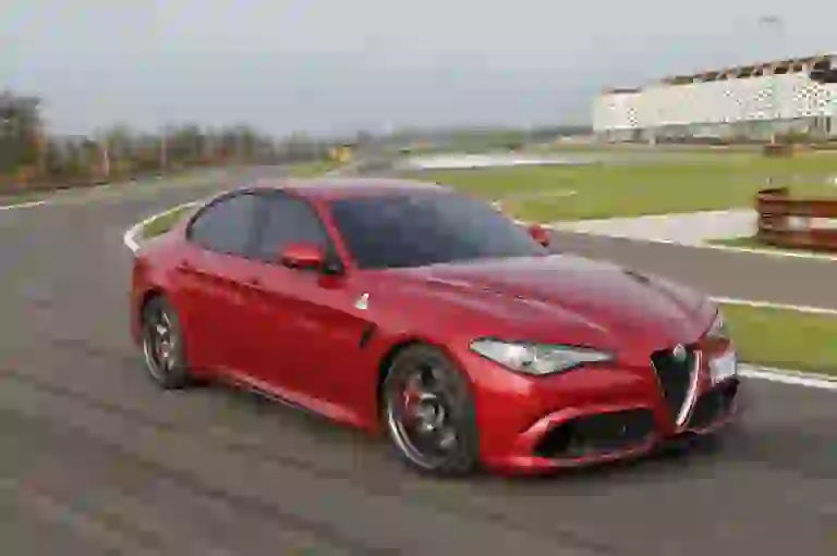 Alfa Romeo Giulia - Primo Contatto - 117