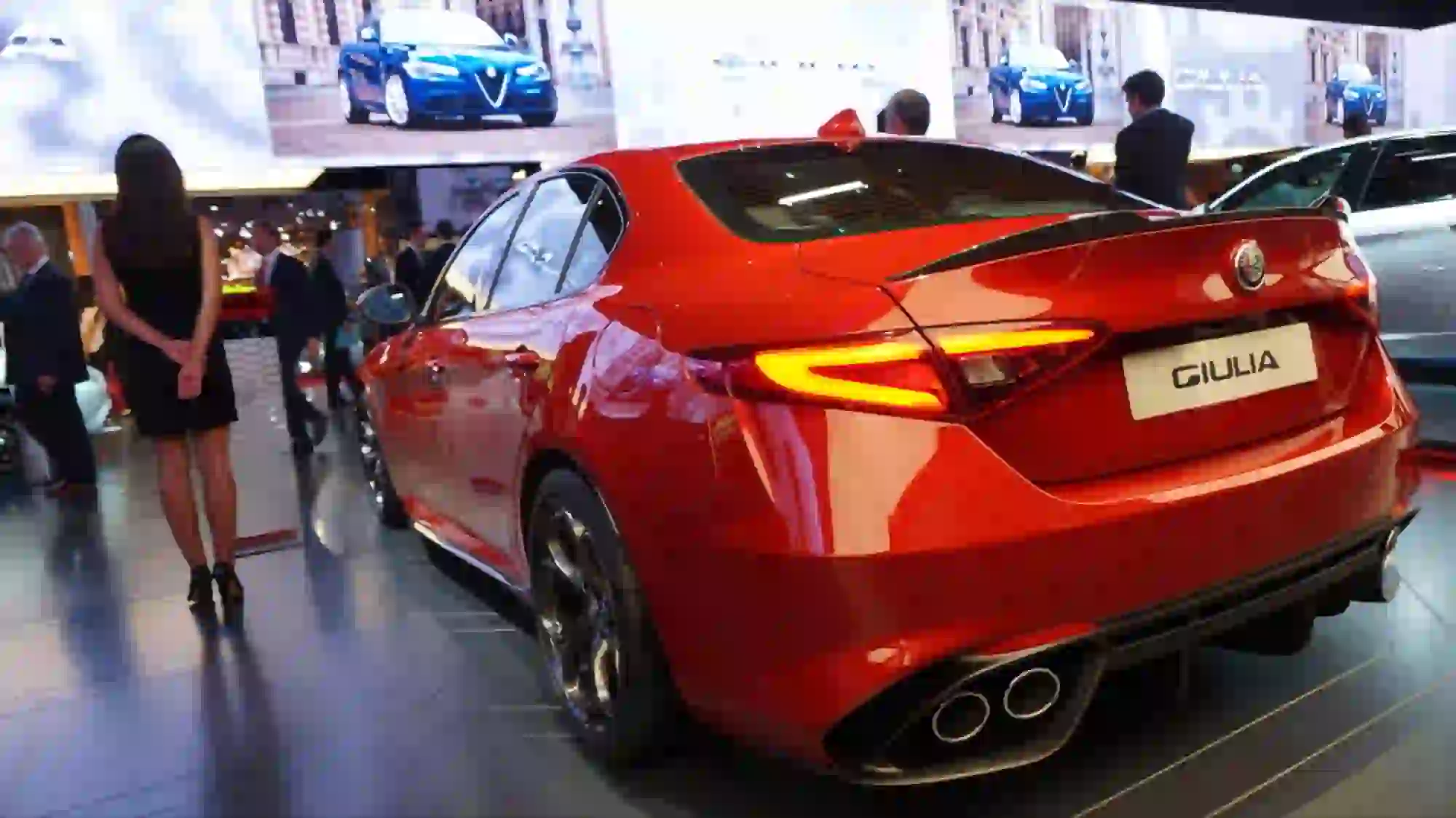 Alfa Romeo Giulia Quadrifoglio Automatica - Salone di Parigi 2016 - 5