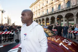 Alfa Romeo Giulia Quadrifoglio - Kevin Hart e Carl Lewis - 1