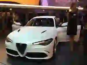 Alfa Romeo Giulia Quadrifoglio - Salone di Francoforte 2015 - 16