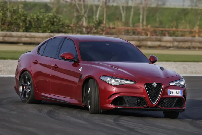 Alfa Romeo Giulia Quadrifoglio Verde - 3