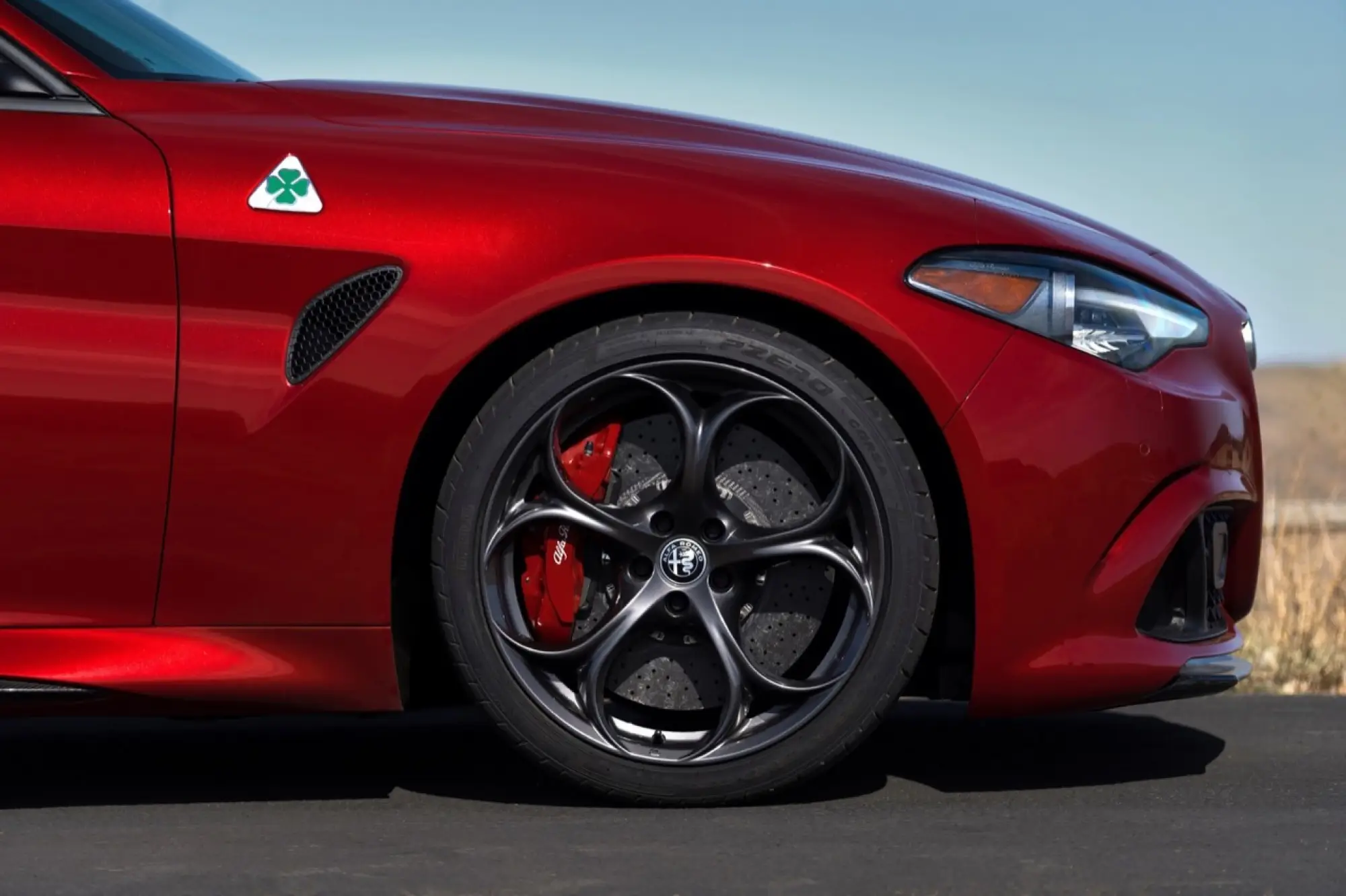 Alfa Romeo Giulia Quadrifoglio - versione per gli Stati Uniti - 2