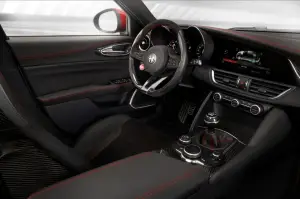 Alfa Romeo Giulia Quadrifoglio - versione per gli Stati Uniti - 25