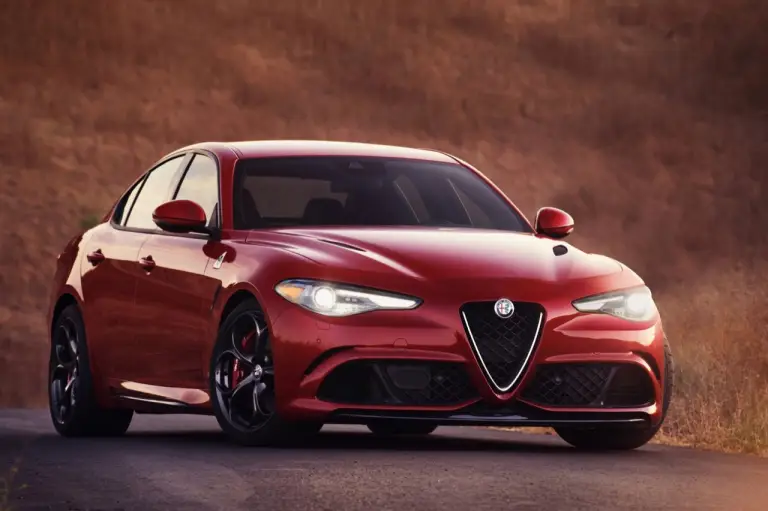 Alfa Romeo Giulia Quadrifoglio - versione per gli Stati Uniti - 39