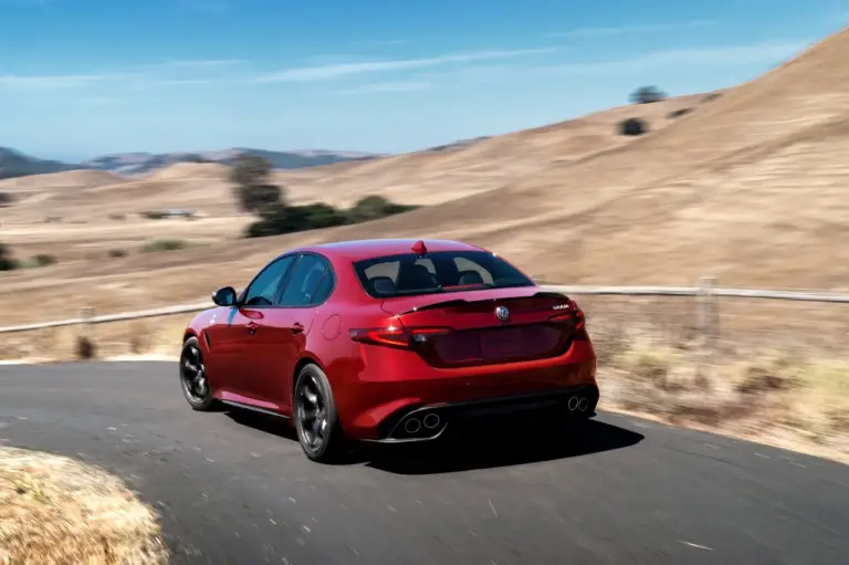 Alfa Romeo Giulia Quadrifoglio - versione per gli Stati Uniti - 40