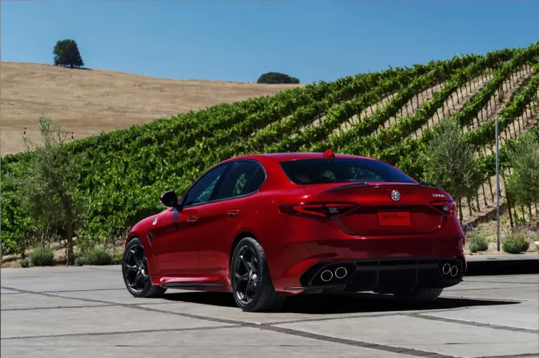 Alfa Romeo Giulia Quadrifoglio - versione per gli Stati Uniti - 54