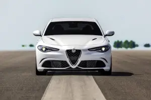 Alfa Romeo Giulia Quadrifoglio - 68
