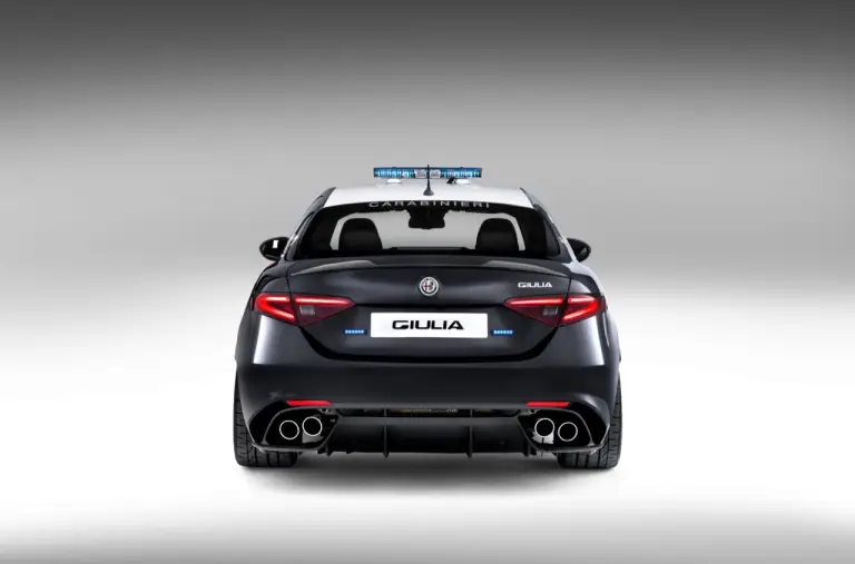 Alfa Romeo Giulia Quadrifoglio - 80