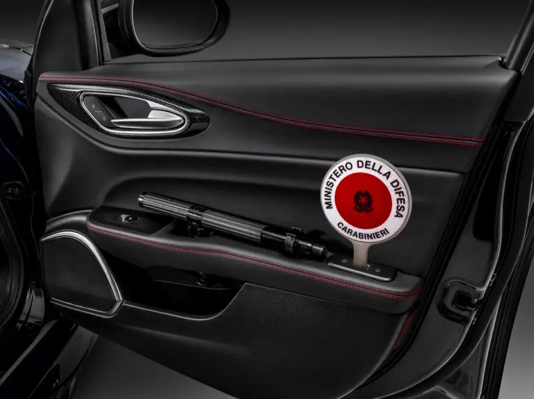 Alfa Romeo Giulia Quadrifoglio - 78