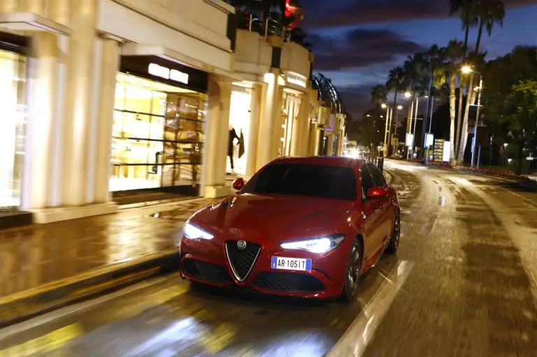 Alfa Romeo Giulia Quadrifoglio - 19
