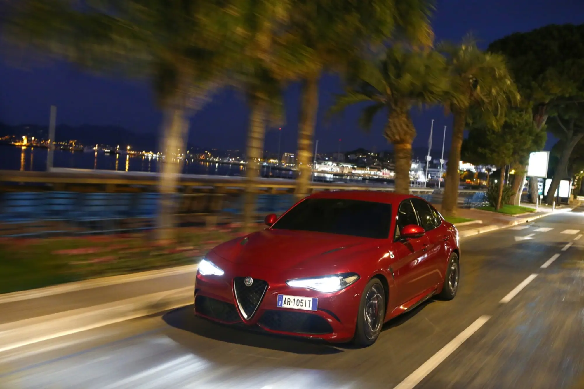 Alfa Romeo Giulia Quadrifoglio - 16