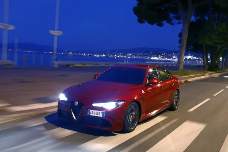 Alfa Romeo Giulia Quadrifoglio - 17