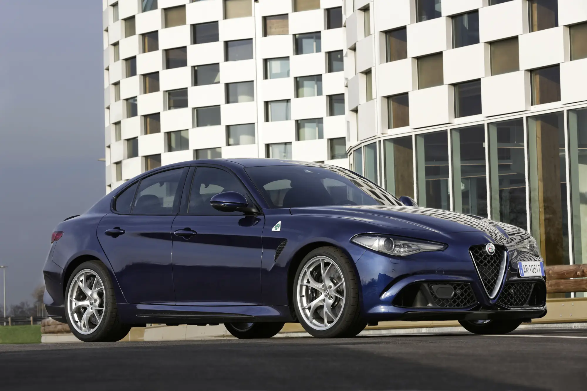 Alfa Romeo Giulia Quadrifoglio - 25