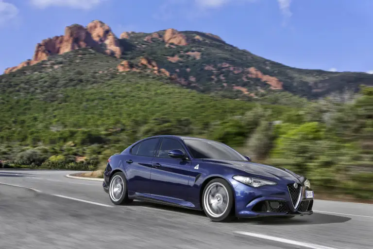 Alfa Romeo Giulia Quadrifoglio - 27