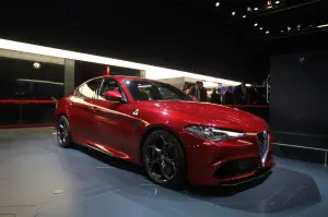 Alfa Romeo Giulia - Salone di Francoforte 2015 - 16