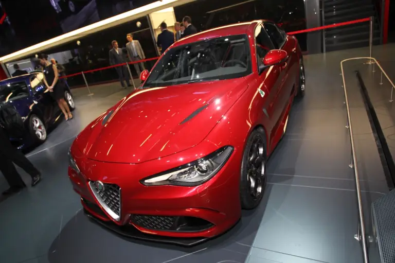 Alfa Romeo Giulia - Salone di Francoforte 2015 - 21