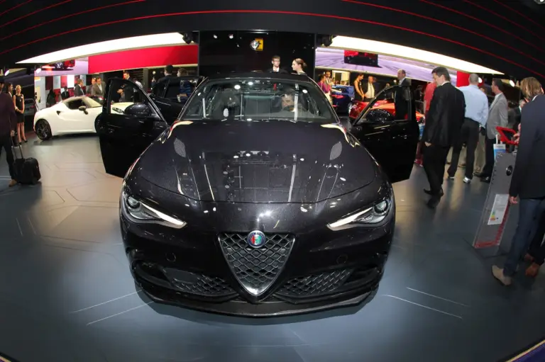 Alfa Romeo Giulia - Salone di Francoforte 2015 - 36
