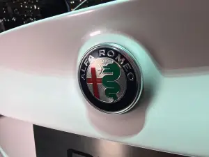Alfa Romeo Giulia foto live - Salone di Ginevra 2016 - 2
