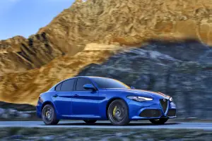 Alfa Romeo Giulia Veloce 2016 - 12