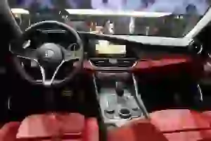 Alfa Romeo Giulia Veloce - Salone di Parigi 2016