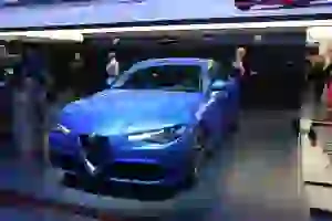 Alfa Romeo Giulia Veloce - Salone di Parigi 2016 - 38