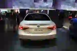 Alfa Romeo Giulia Veloce - Salone di Parigi 2016 - 44