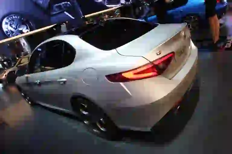 Alfa Romeo Giulia Veloce - Salone di Parigi 2016 - 45