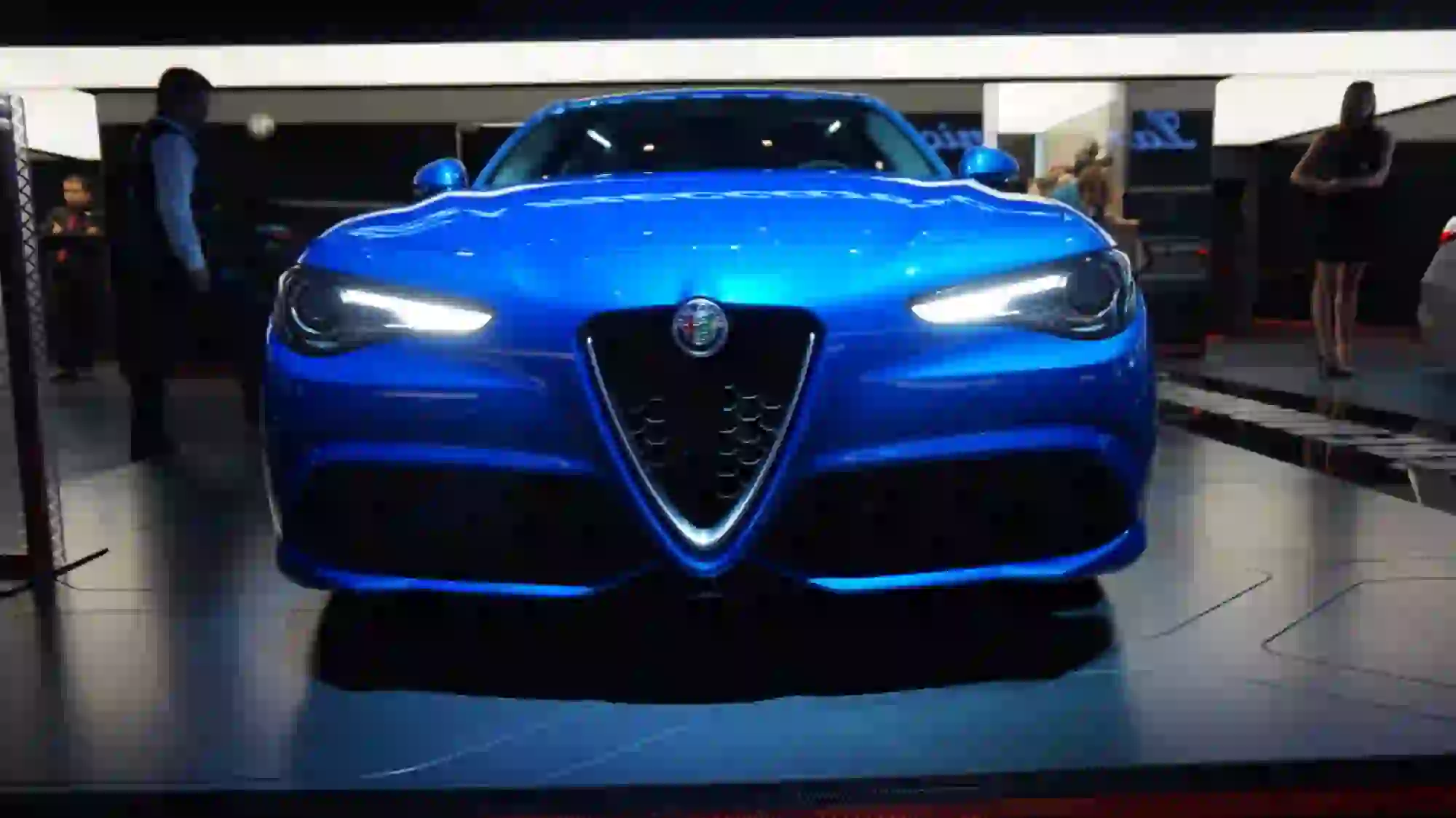 Alfa Romeo Giulia Veloce - Salone di Parigi 2016 - 10