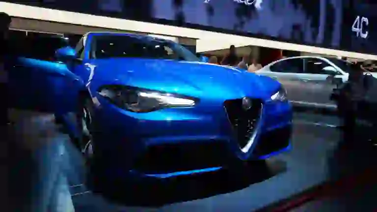 Alfa Romeo Giulia Veloce - Salone di Parigi 2016 - 13