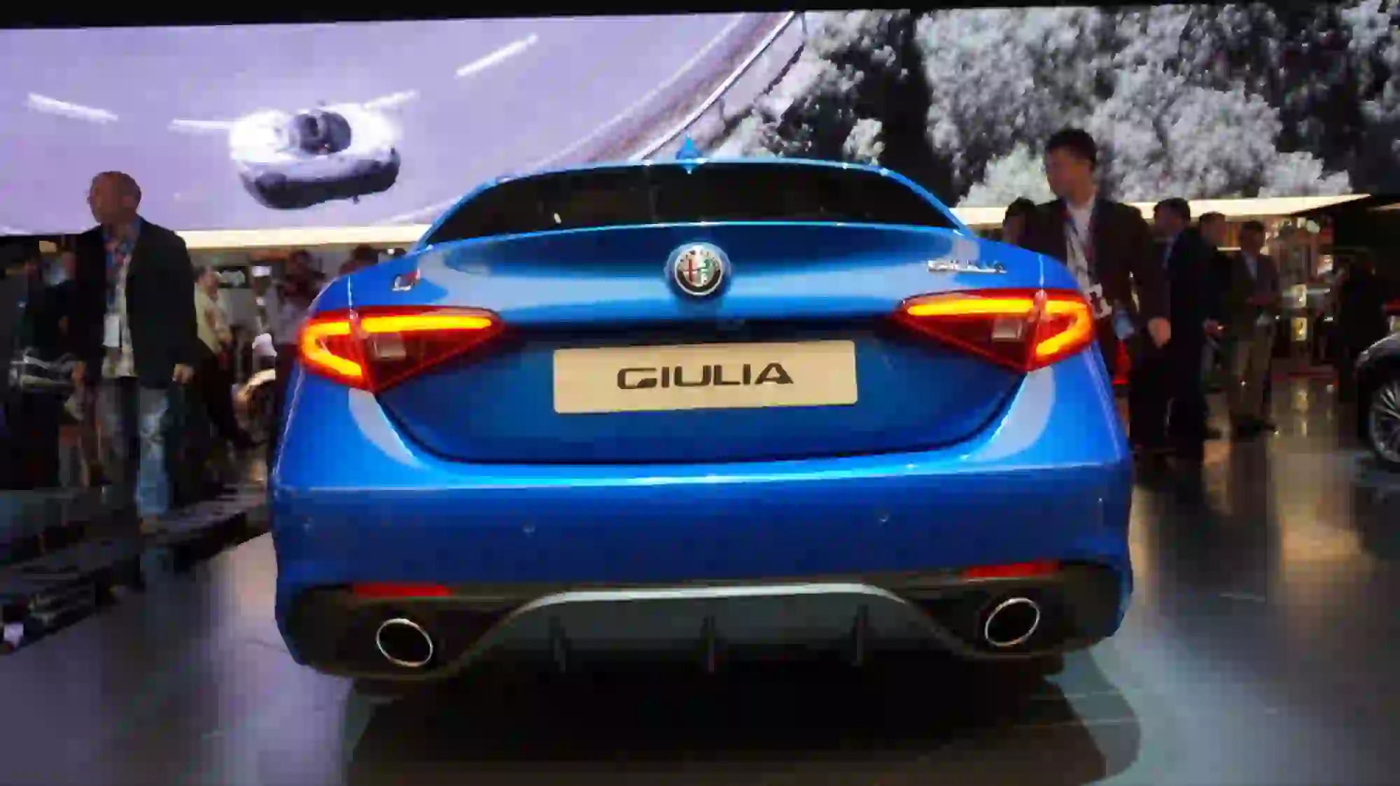 Alfa Romeo Giulia Veloce - Salone di Parigi 2016 - 24