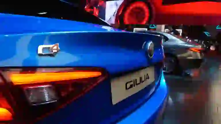 Alfa Romeo Giulia Veloce - Salone di Parigi 2016 - 27