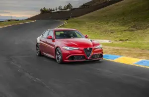 Alfa Romeo Giulia - 10