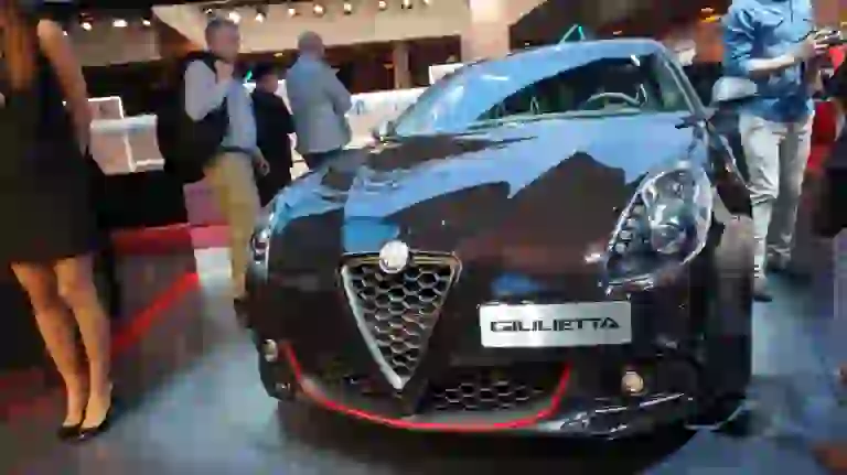 Alfa Romeo Giulietta Veloce - Salone di Parigi 2016 - 1